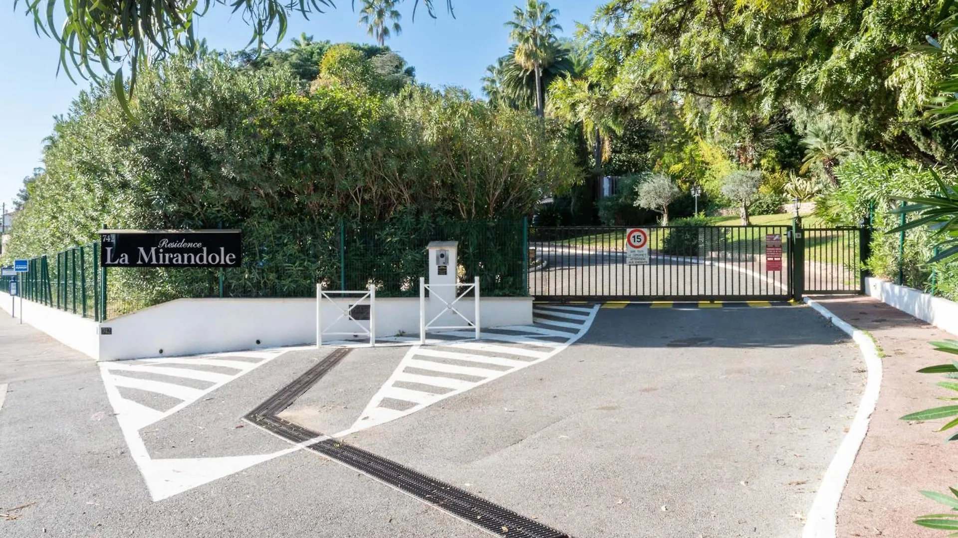 Cote D'Azur Sea View Tennis Beach Access Vallauris