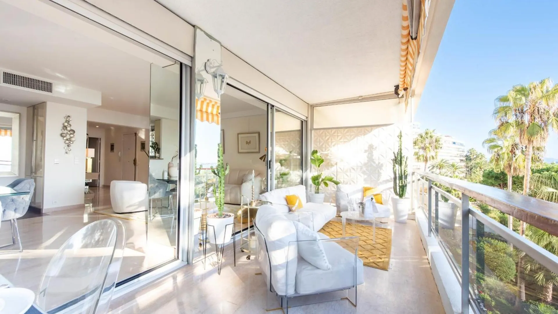Cote D'Azur Sea View Tennis Beach Access Vallauris 0*,  Francie